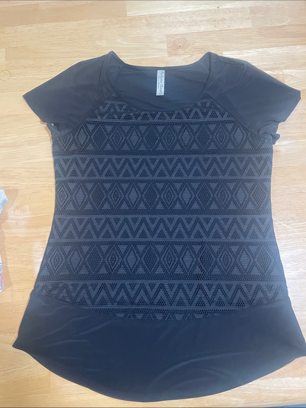 PerSeption Concept Black Short-Sleeve Lace Panel Top Dressy summer tee